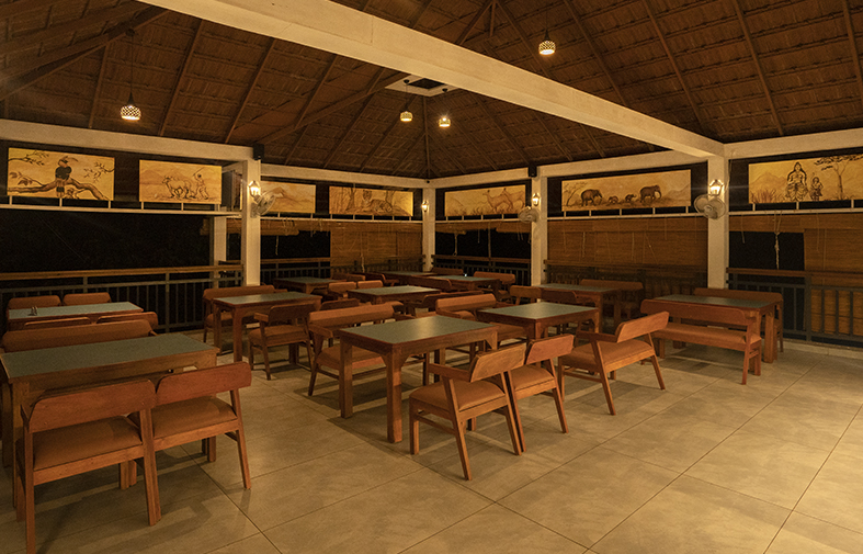 Scenic resort dining with Wayanad mountain views